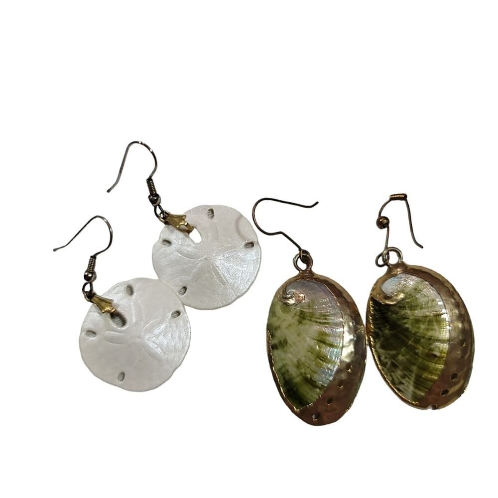 2 pairs natural seashell abalone and sanddollar gold tone dangle earrings